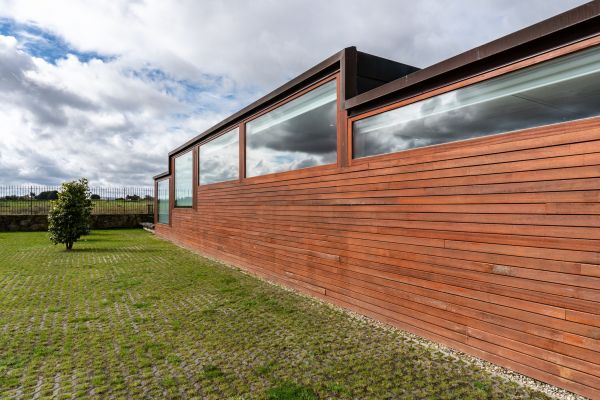 Wood Cladding Service in Reno
