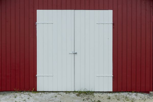 Pole Barn Siding Installation in Reno